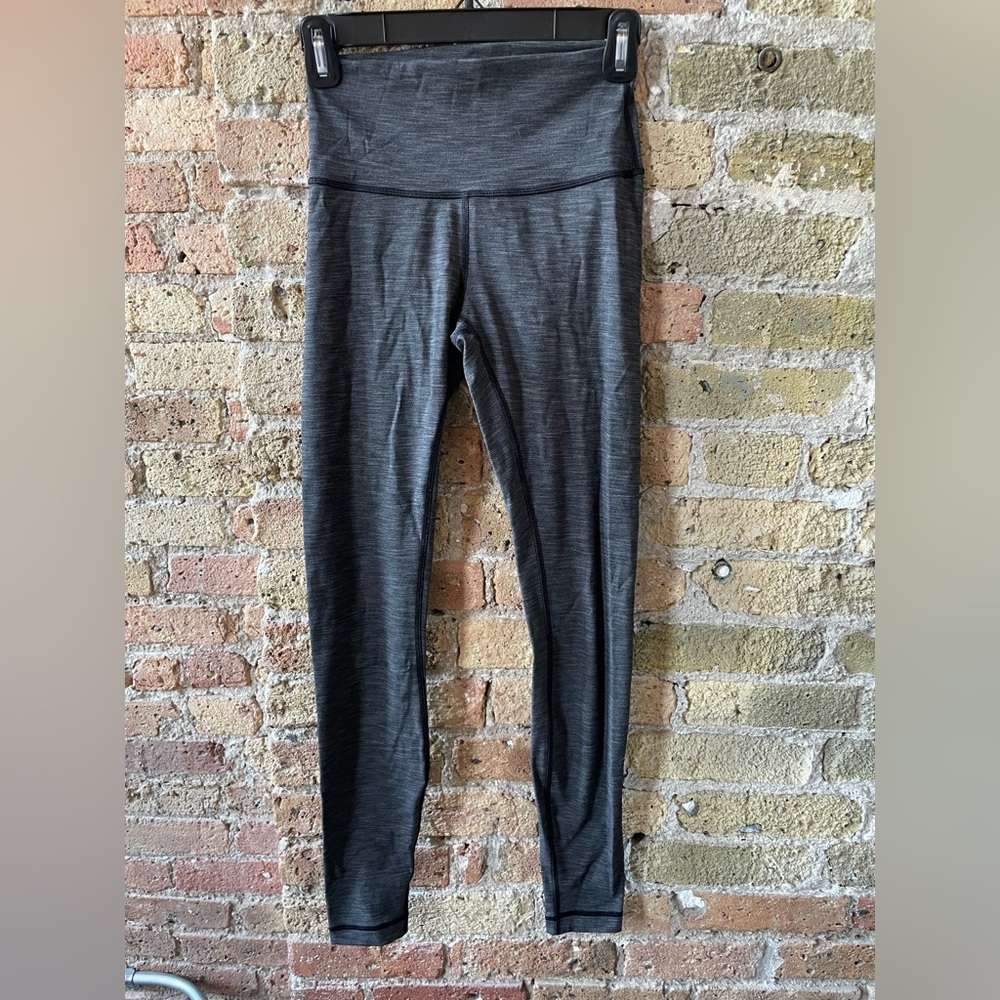 Lululemon Wunder Under Legging, Size 4
